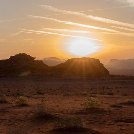 Wadi Rum Eagle Luxury Camp Bagian luar foto