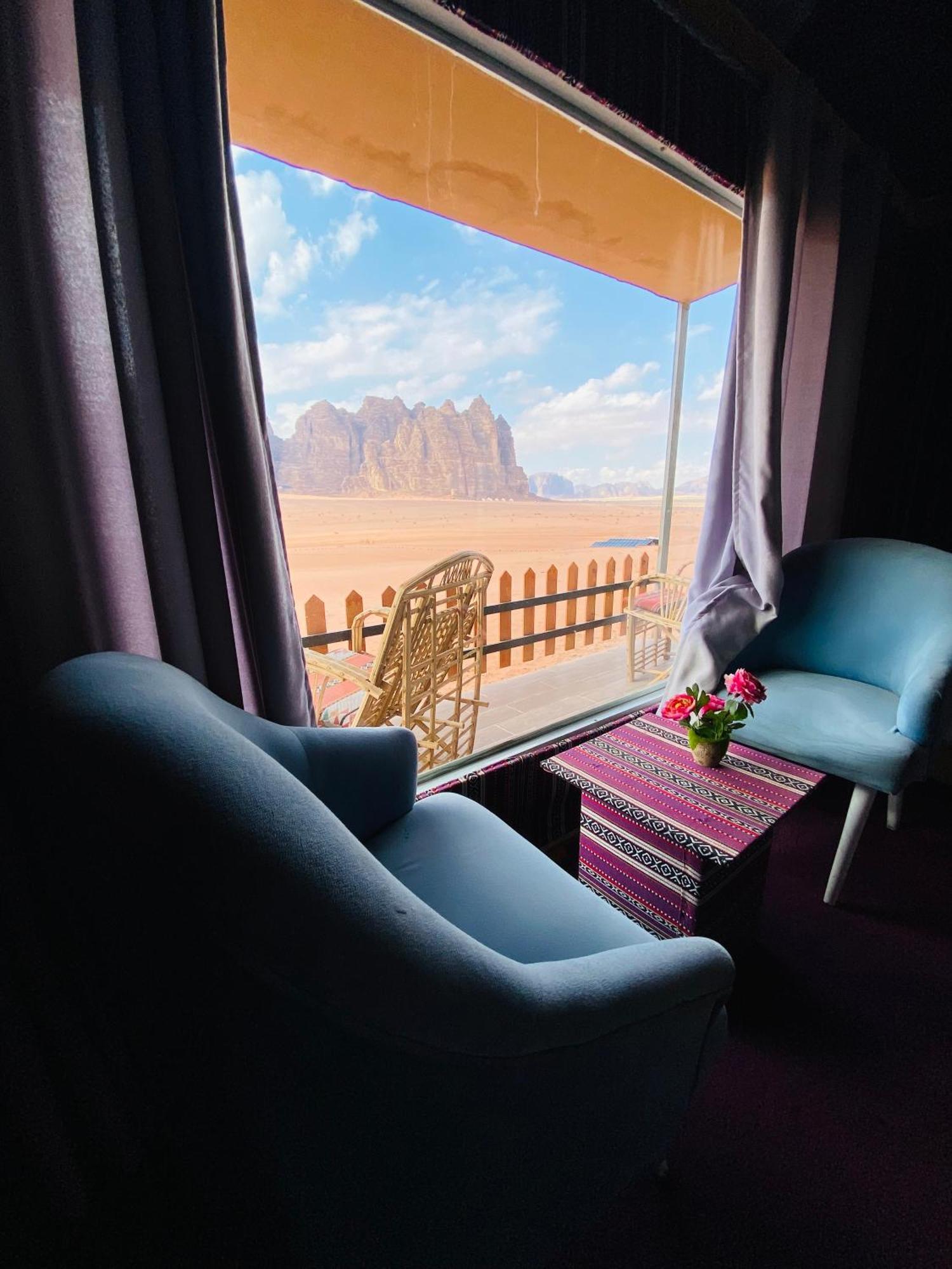 Wadi Rum Eagle Luxury Camp Bagian luar foto