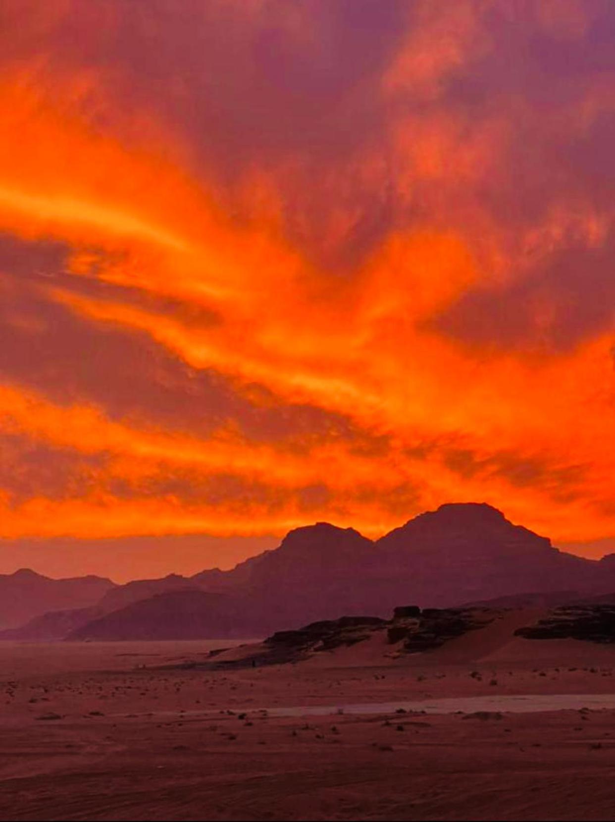 Wadi Rum Eagle Luxury Camp Bagian luar foto